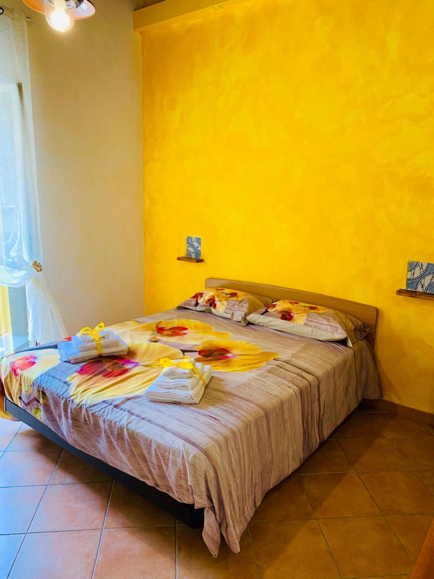 Orchidea Gialla Gaeta Exterior foto